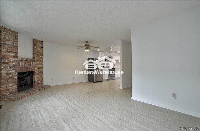 Foto del edificio - 4134 S Fraser Way
