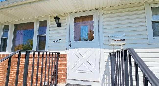 Foto del edificio - 427 Valentine St