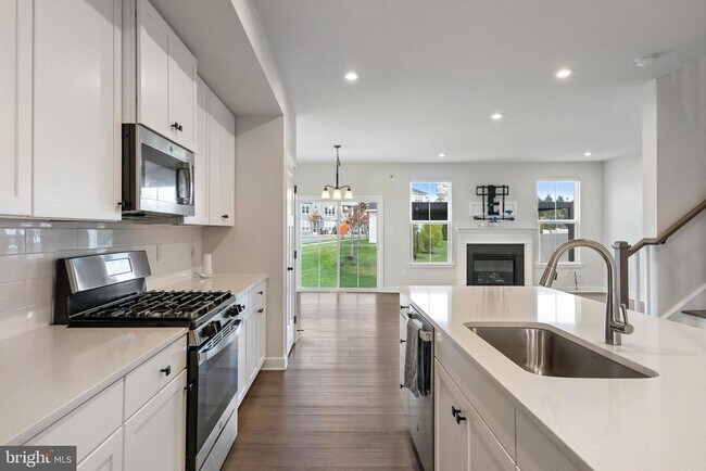 Foto del edificio - 2 Rosemary Wy