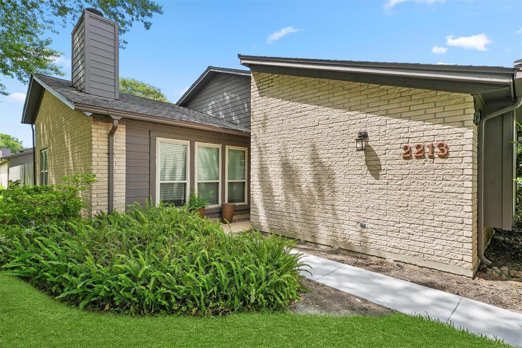 Foto principal - 2213 Broadlawn Dr