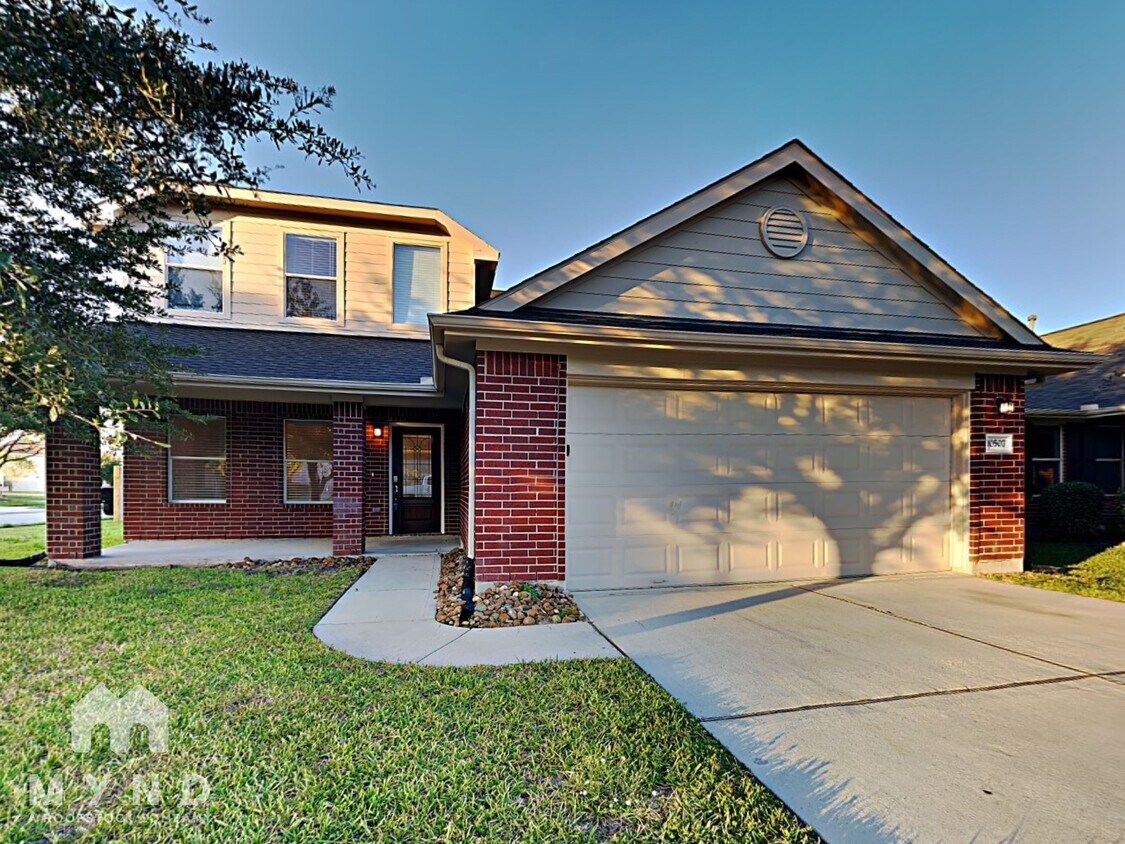 Foto principal - 10507 Scenic Cove Ct