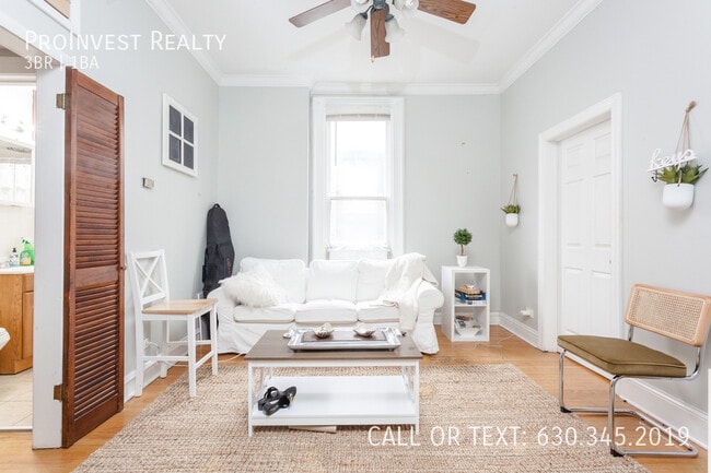 Photo - 2136 N Bissell St Apartment