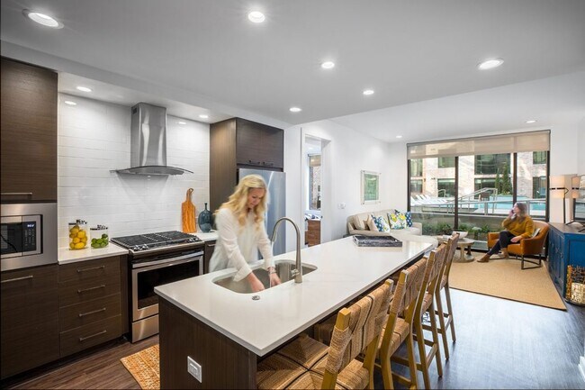 Foto del edificio - Affordable 2 Bedroom Apartment with Modern...