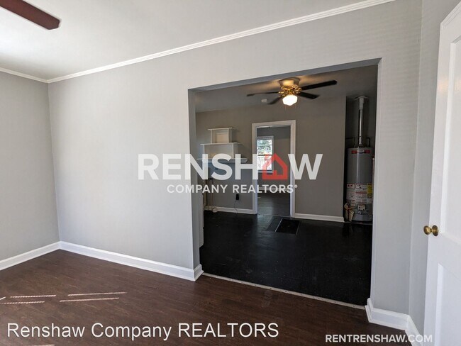 Foto del edificio - 1 br, 1 bath House - 3912 Wales Ave