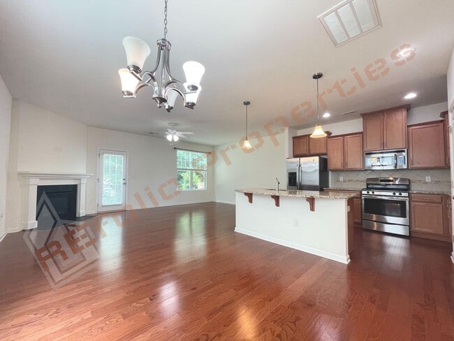 Photo - Great Location! 2 Story 3 Bedroom 1 Car-Ga... Townhome