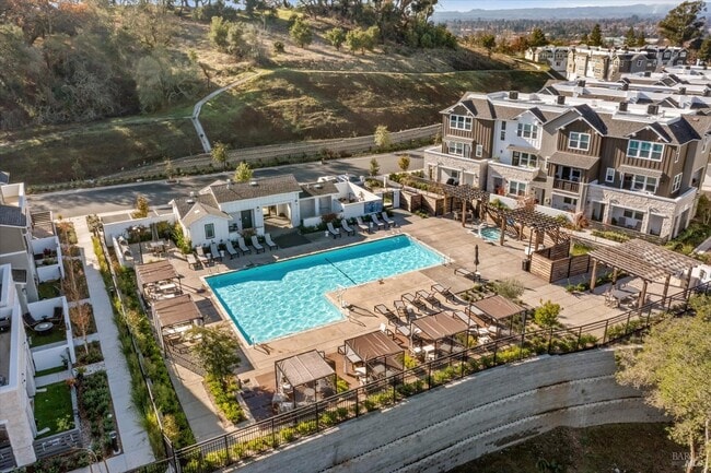 Foto del edificio - 219 Gambrel Cir