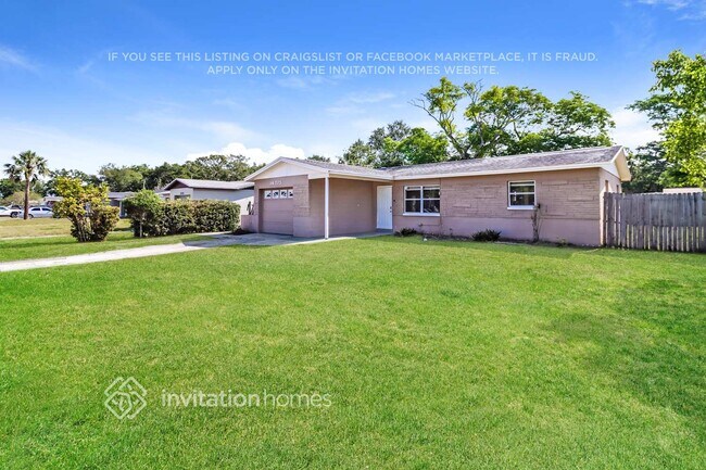 Building Photo - 14775 Mockingbird Ln E