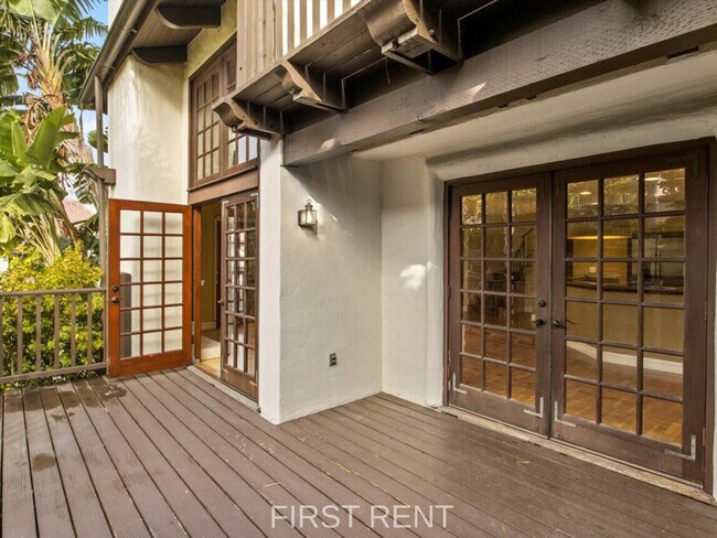 Foto del edificio - 8642 Villa La Jolla Dr