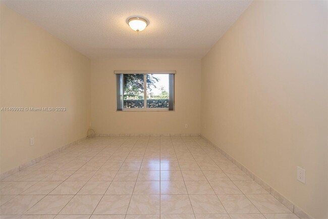 Building Photo - 7865 Camino Real