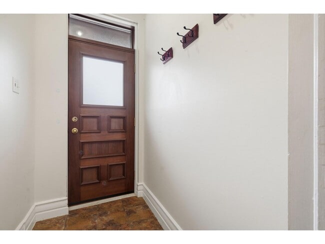 Building Photo - 10 Rue de Carillon