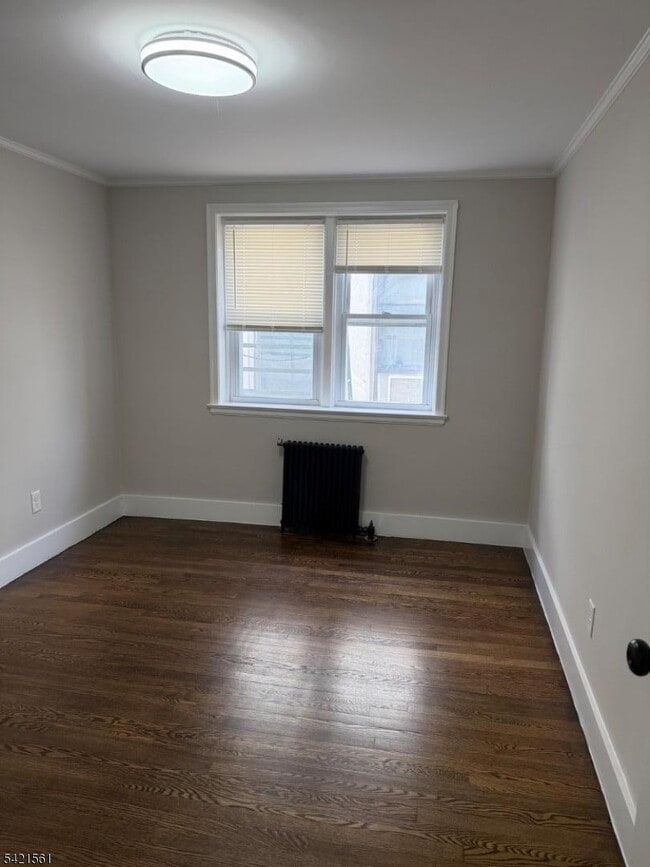 Foto del edificio - 305 Millburn Ave