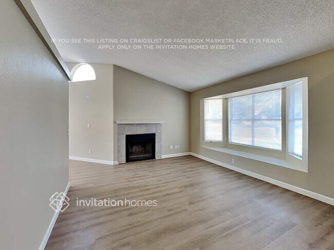 Foto del edificio - 1430 E Sheffield Ave