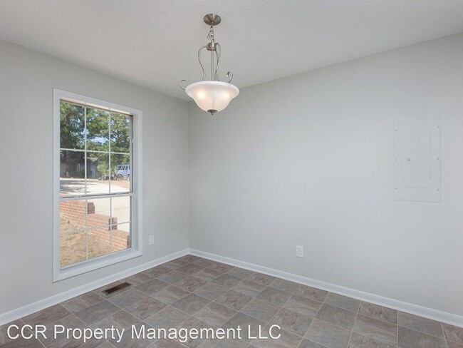 Building Photo - 3 br, 2 bath House - 506 Suffolk Ct.