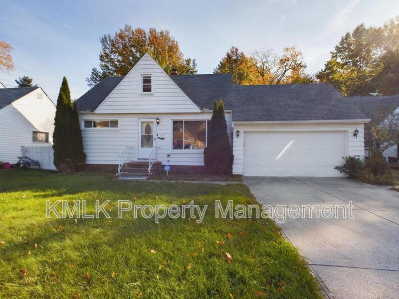 Primary Photo - 1807 Karen Dr