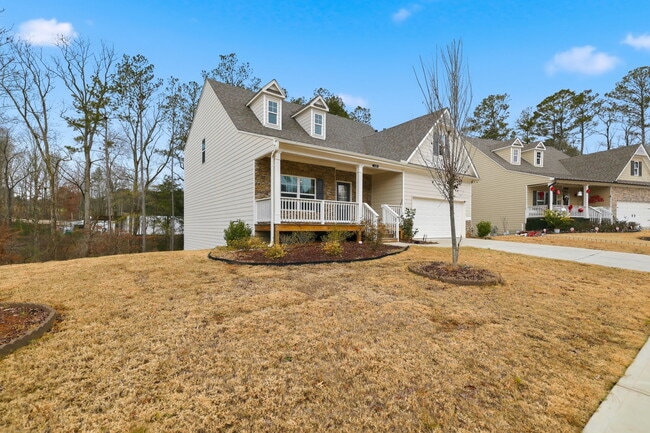 Photo - 520 Edgemore Rd House