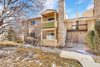 Building Photo - 916 Tenderfoot Hill Rd
