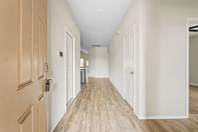 Building Photo - 18025 Atwood Mill Dr