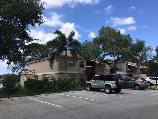 Building Photo - 6962 Briarlake Cir