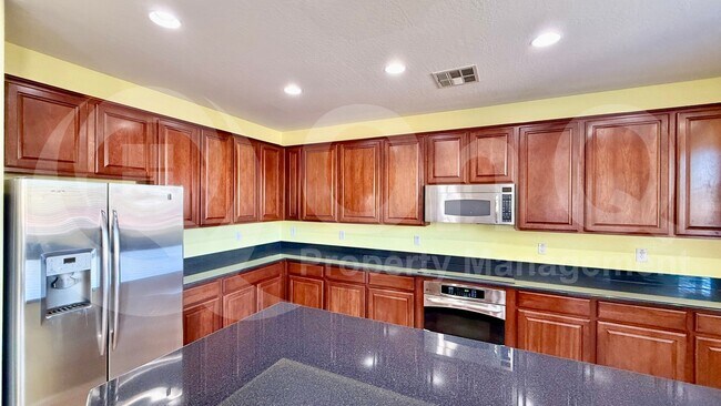 Foto del edificio - 1118 E Euclid Ave