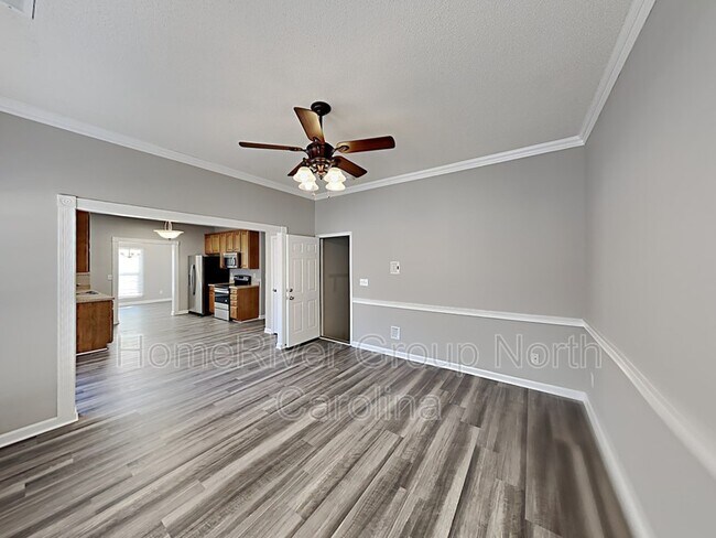 Building Photo - 1623 Haversham Park Dr