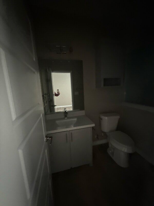 Foto del edificio - 513 Hope Dr