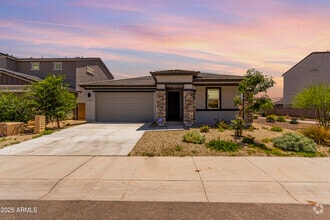 Building Photo - 18021 Avenida del Sol W