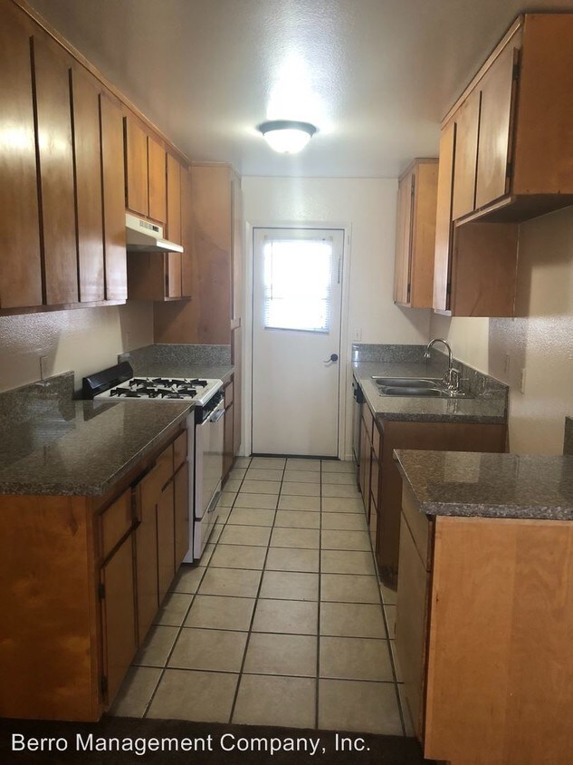 Foto principal - 1060 Grand Ave