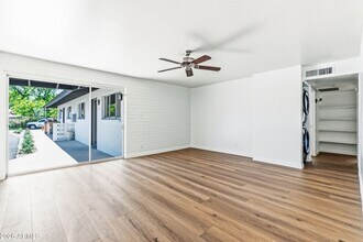 Building Photo - 3020 E Yale St