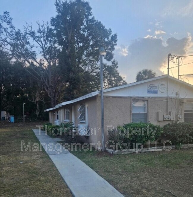 Foto del edificio - 9415 Grandfield Rd