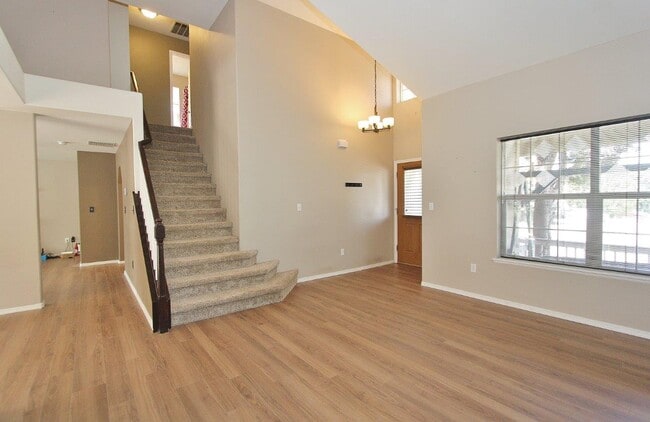 Foto del edificio - 11265 W Red Maple Dr
