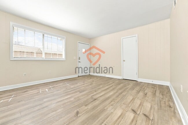 Building Photo - 517 Rutledge Ave