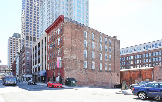 Building Photo - Hartford Lofts