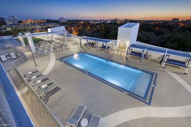 Foto del edificio - 2770 SW 27th Ave