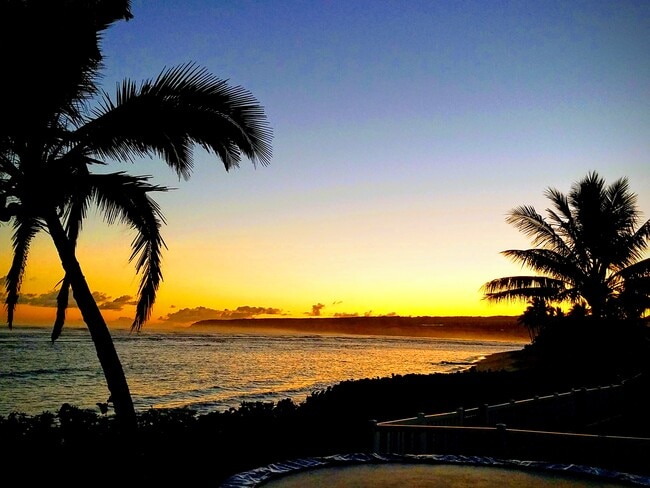 Amazing Sunrises! - 68-243 Au St