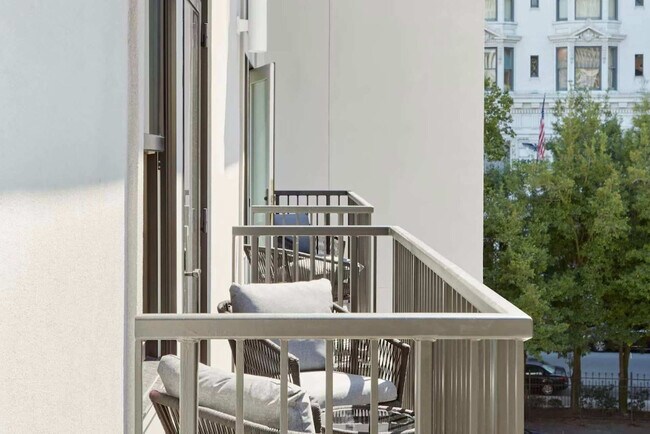 Foto del edificio - 1016 Canal St