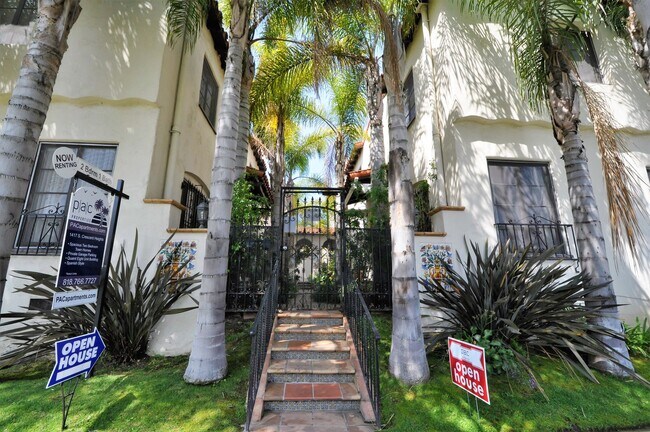 Building Photo - 1417 S Crescent Heights Blvd