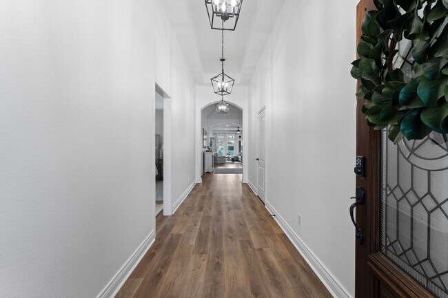 Foto del edificio - 239 Forest Peak Way