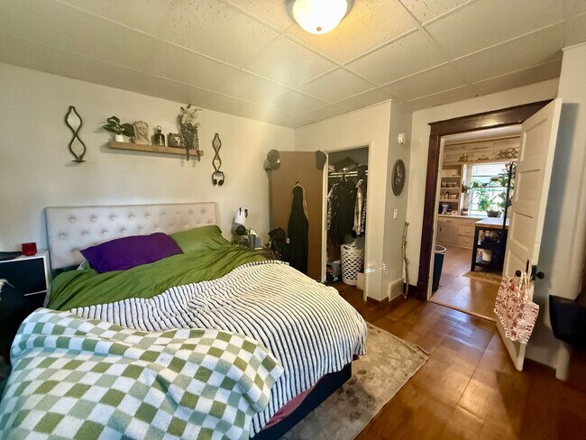 Foto del edificio - 707 E Thomas St