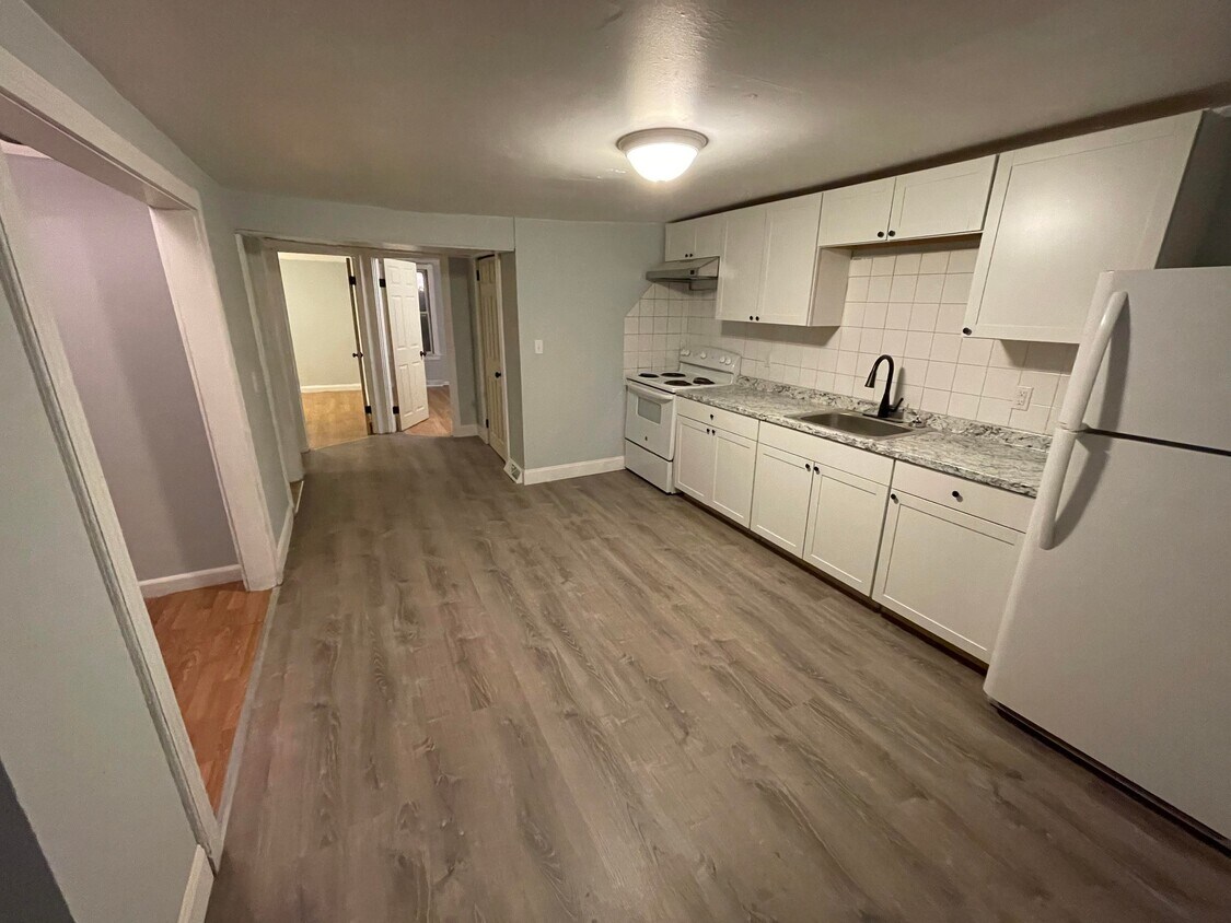 Foto principal - 122 Malletts Bay Ave