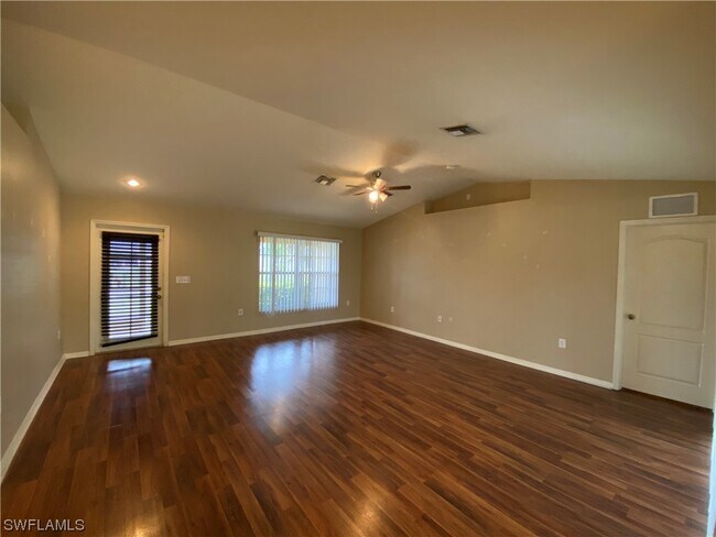 Foto del edificio - 2908 NE 7th Ave