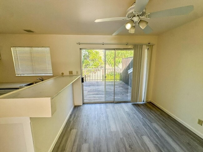 Building Photo - 53-55 Elizabeth Way