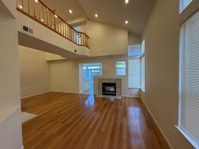 Foto del edificio - 356 Scotts Valley