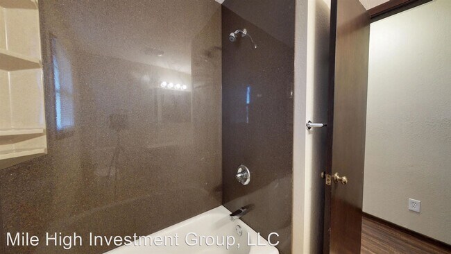 Foto del edificio - 340 W Jewell St