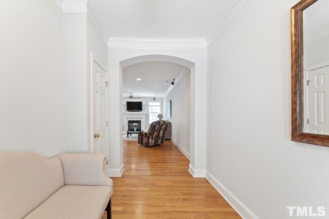 Foto del edificio - 4065 Barton Park Pl