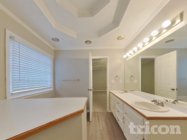 Building Photo - 27 Bramblewood Point SW