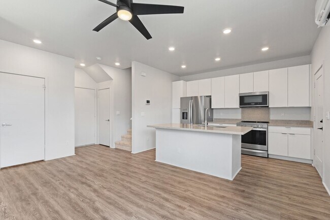 Building Photo - Modern Ho‘opili Home with Resort-Style Amenities