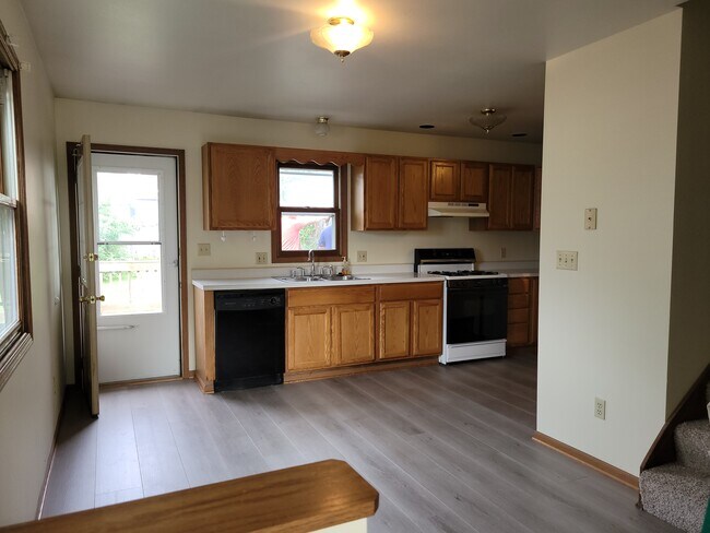 Foto del edificio - 5028 46th Ave