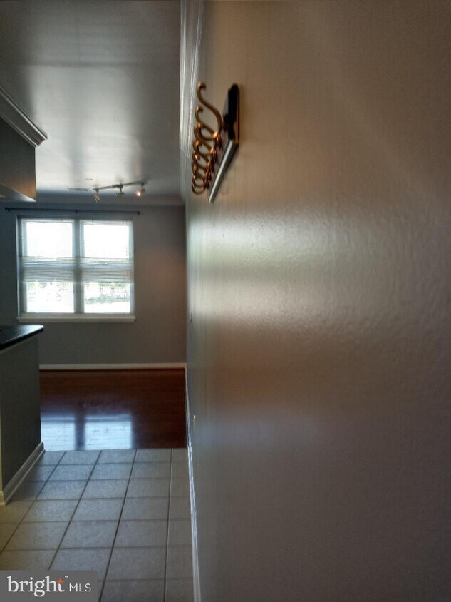 Primary Photo - 23 Pierside Dr