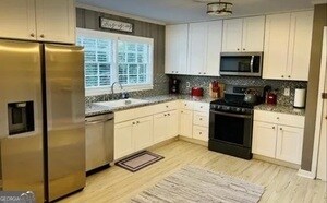 Foto del edificio - 4004 Sheldon Dr NE