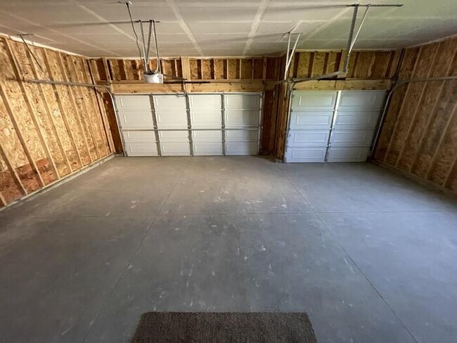 Building Photo - 2270 James Kelly Ln